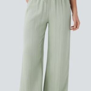 Wide Leg Pull-On Pants in Sage Green